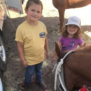 Meet your Posher, Angela